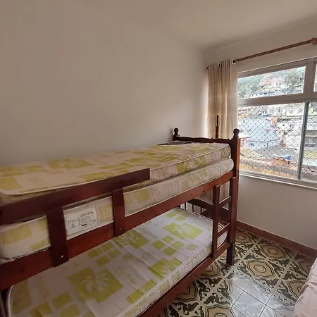 Apartamento a 150 metros da Praia dos Anjos-3